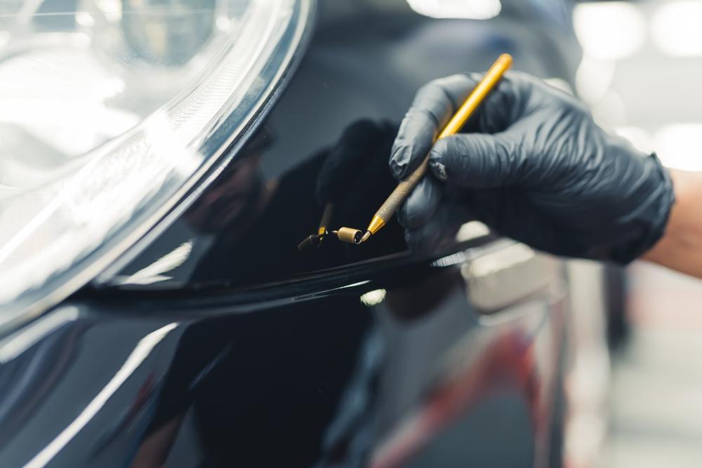 5 der besten Autolack-Reparaturservices in Leipzig – Steinschläge und verblasste Lackflächen ausbessern
