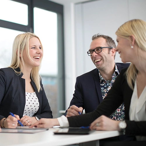Die 5 besten Anbieter für Unternehmensworkshops in Koblenz – Praxisnahes Lernen direkt ins Unternehmen bringen